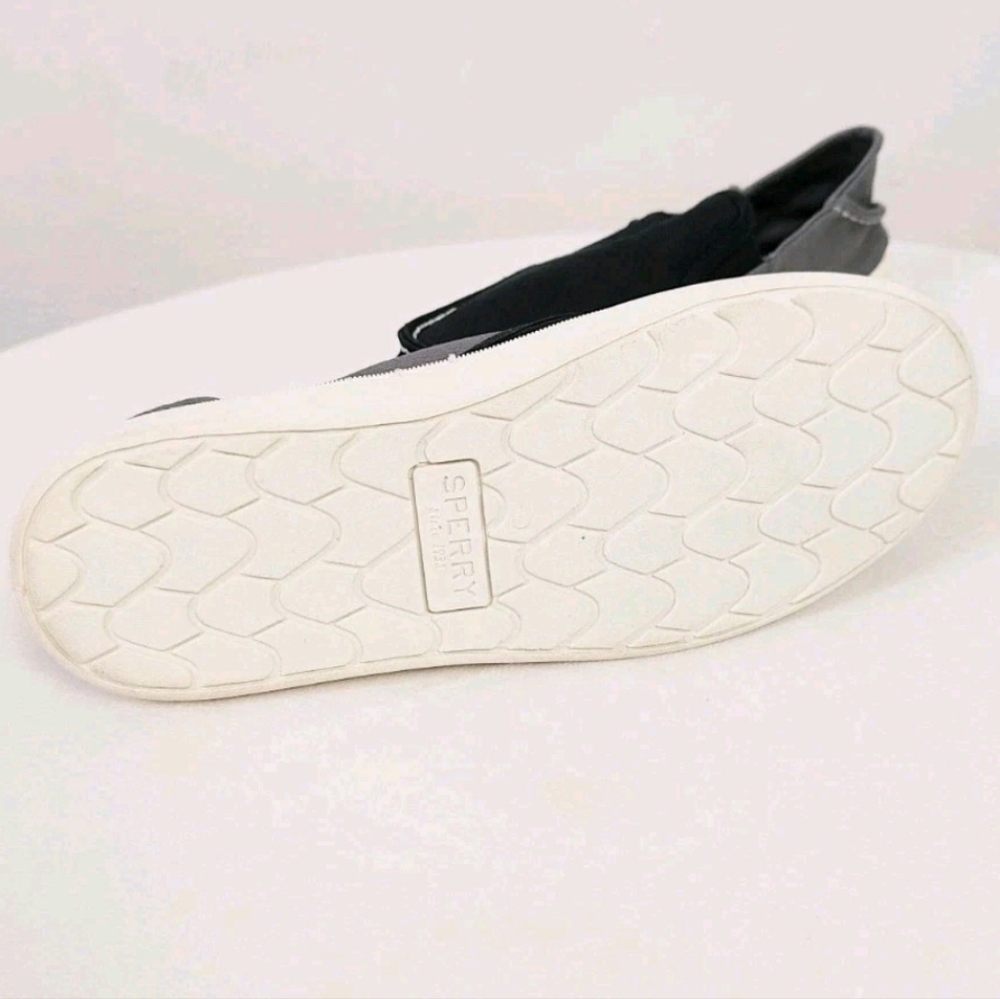 Sperry Kids Salty Washable Loafers Slip-on Shoes Size 4 Black Casual Easy Gray - Picture 3 of 7